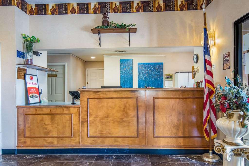 Econo Lodge Inn & Suites Sweetwater I-20 Interior photo